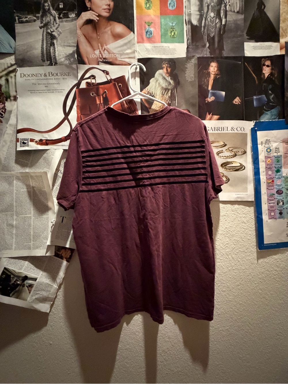 GUESS Men's V-Neck Short Sleeve Tee in Plum with Black Stripes - Picture 2 of 3